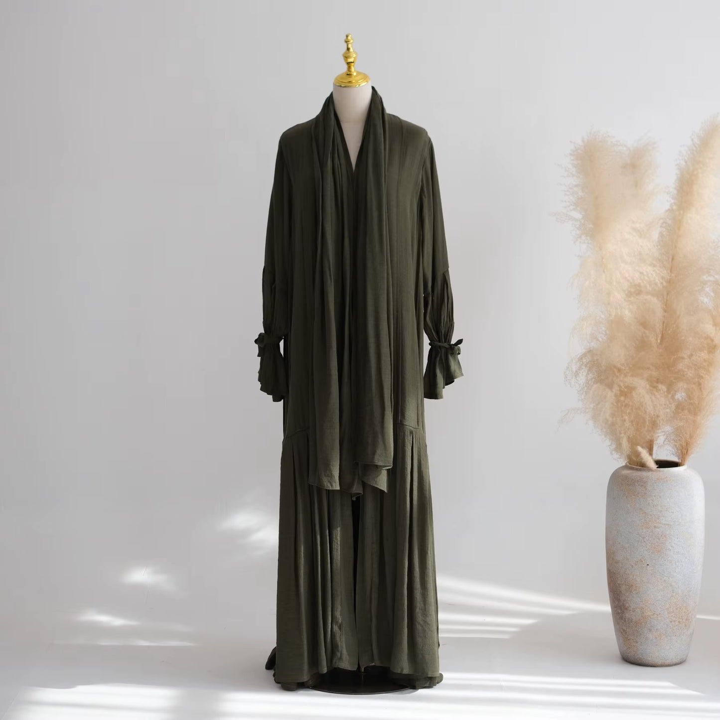 Pleated Open Abaya Breathable Viscose-Linen Blend and a Matching Hijab